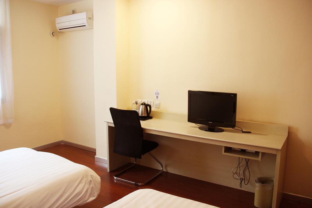 Hanting Hotel Ningbo Tian Yi Square Newbranch Exterior photo